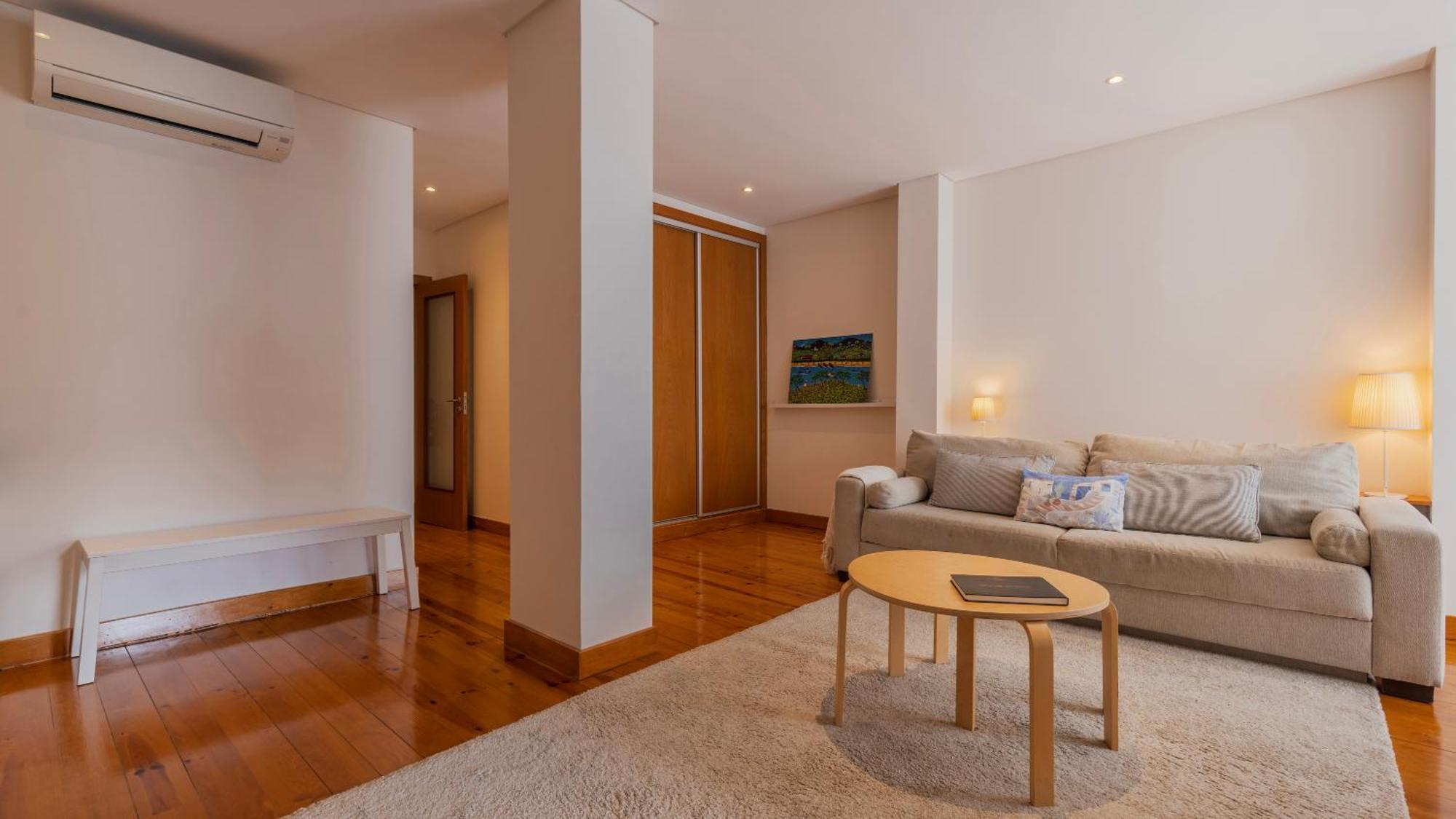 Luminous 1Bdr Apartment By Lovelystay リスボン エクステリア 写真
